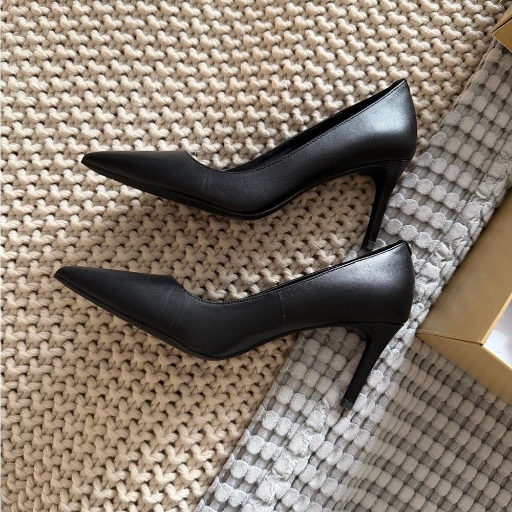 Michael Kors Black Slip on Heel - Picture 6 of 9